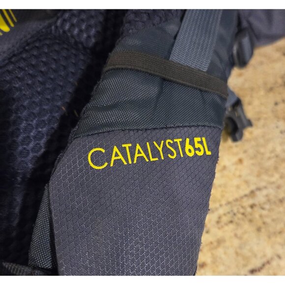 Kelty Catalyst 65 L Perfect Fit Backpack Blue Gray Smoke - Picture 15 of 16